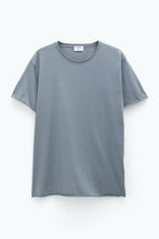 Laden Sie das Bild in den Galerie-Viewer, Rollkragen-T-Shirt Rauchgrün