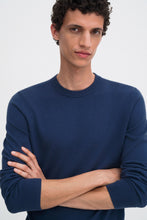 Laden Sie das Bild in den Galerie-Viewer, Baumwoll-Merino-Pullover Dämmerungsblau