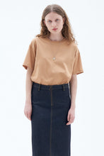 Laden Sie das Bild in den Galerie-Viewer, Lockeres T-Shirt Sandbeige