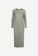 Laden Sie das Bild in den Galerie-Viewer, Saisabel Kleid 15158 Dusty Olive