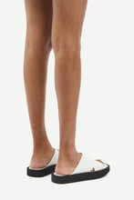 Load image into Gallery viewer, Safiona sandals 11399 Solitary Star