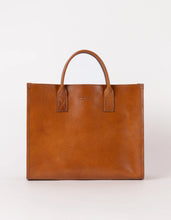 Laden Sie das Bild in den Galerie-Viewer, Jackie Cognac Classic Leder