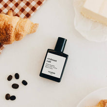 Load image into Gallery viewer, Croissant Café Roll-on oil perfume 15ml