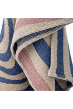 Load image into Gallery viewer, Arlie Throw, Blue