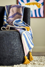 Load image into Gallery viewer, Arlie Throw, Blue