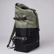 Laden Sie das Bild in den Galerie-Viewer, BERNT Rucksack Multi Kleegrün
