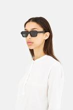 Load image into Gallery viewer, Caro Black