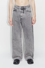 Laden Sie das Bild in den Galerie-Viewer, Criss Jeans Mittelgrau Stone