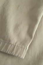 Laden Sie das Bild in den Galerie-Viewer, Ezra Relaxed Organic Stretch Twill Hose, Moosgrün