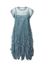 Laden Sie das Bild in den Galerie-Viewer, GHITA Rüschen-Tüllkleid, Dusty Blue