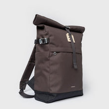 Laden Sie das Bild in den Galerie-Viewer, ICON Rolltop Rucksack M, Braun