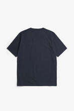 Laden Sie das Bild in den Galerie-Viewer, Johannes Logo Print T-Shirt Dunkelblau