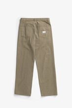 Laden Sie das Bild in den Galerie-Viewer, Korshavn Relaxed 5 Pocket Resist Dyed Twill, Vetiver