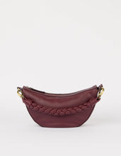 Laden Sie das Bild in den Galerie-Viewer, Leo Twisted Handle Dunkle Kirsche Weiches genarbtes Leder