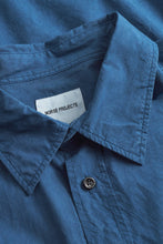 Laden Sie das Bild in den Galerie-Viewer, Ole Fatigue Baumwoll-Tencel-Hemd, Estate Blue