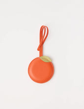 Laden Sie das Bild in den Galerie-Viewer, Oranger Taschenanhänger, Mandarine
