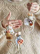 Laden Sie das Bild in den Galerie-Viewer, Peo Ornament, 3er-Set, Natur