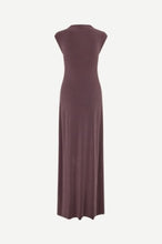 Laden Sie das Bild in den Galerie-Viewer, Kleid Saandressa 15641, Fudge