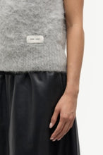 Laden Sie das Bild in den Galerie-Viewer, Saliss vest 16165, Grey mel.