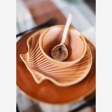 Load image into Gallery viewer, Stoneware Seashell Tray, Orange
