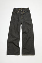 Laden Sie das Bild in den Galerie-Viewer, Skid Jeans rinsed Black