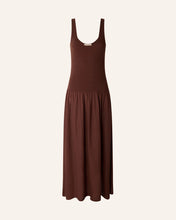 Laden Sie das Bild in den Galerie-Viewer, SOLAO Kleid, Brownwhisky