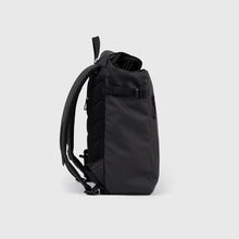 Load image into Gallery viewer, STREAM Slim Rolltop backpack M, Black