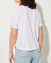 Laden Sie das Bild in den Galerie-Viewer, TOO T-Shirt Optical White
