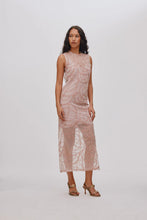 Laden Sie das Bild in den Galerie-Viewer, VITA Scribble Maxikleid, Rouge