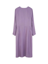 Laden Sie das Bild in den Galerie-Viewer, Abendkleid Lavendel