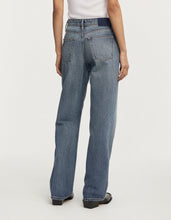 Laden Sie das Bild in den Galerie-Viewer, IMA AB Stone Washed Authentic Blue
