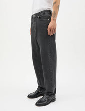 Laden Sie das Bild in den Galerie-Viewer, Arizona Coen Jeans, Black Denim
