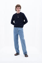 Laden Sie das Bild in den Galerie-Viewer, Baumwoll-Merino-Pullover Marineblau
