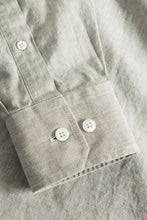 Load image into Gallery viewer, Algot Relaxed Cotton Linen Shirt Ivy Green
