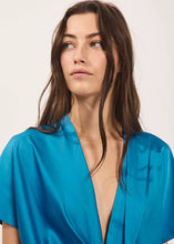 Laden Sie das Bild in den Galerie-Viewer, Kleid Ella Ibiza Blue
