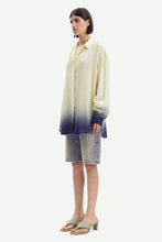 Laden Sie das Bild in den Galerie-Viewer, Alfrida Shirt Allover-Print 14449 Lemon Ombre
