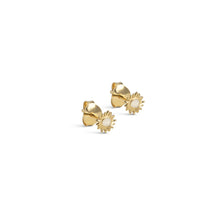 Load image into Gallery viewer, Sunshine Studs Mini, Daisy
