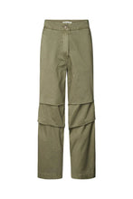 Laden Sie das Bild in den Galerie-Viewer, Alphas Canvas Hose Verbrannte Olive
