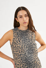 Laden Sie das Bild in den Galerie-Viewer, PIPER Tanktop Leopardendruck

