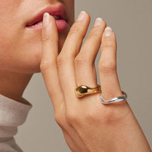 Load image into Gallery viewer, Agnete Small Ring, Silver

