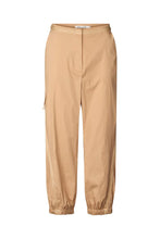 Load image into Gallery viewer, AFINA pants Toffee

