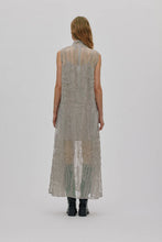 Laden Sie das Bild in den Galerie-Viewer, ALLISON Splash netting long dress, Silver grey
