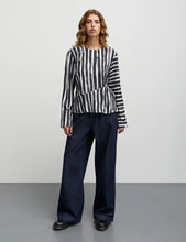 Load image into Gallery viewer, Ava Top Stripe
