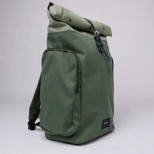Load image into Gallery viewer, AXEL Backpack Dawn green
