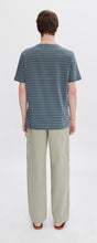 Laden Sie das Bild in den Galerie-Viewer, Aymeric T-Shirt Dunkel Marine
