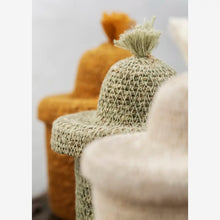 Load image into Gallery viewer, Seagrass basket with lid, Green
