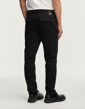 Load image into Gallery viewer, Ridge Chino SC Black
