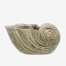 Load image into Gallery viewer, Stoneware conch
