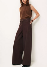 Load image into Gallery viewer, DALT Jeans Coffea
