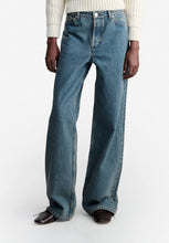 Load image into Gallery viewer, Elisabeth jeans, Faded Indigo
